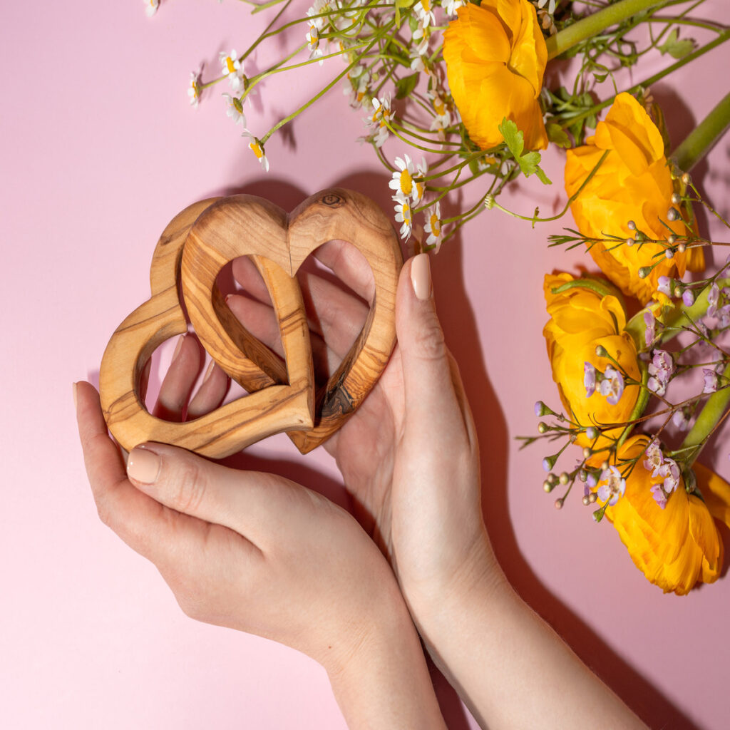 Olive wood entwined hearts gifts