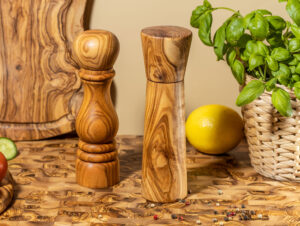 olive wood salt and pepper mill set